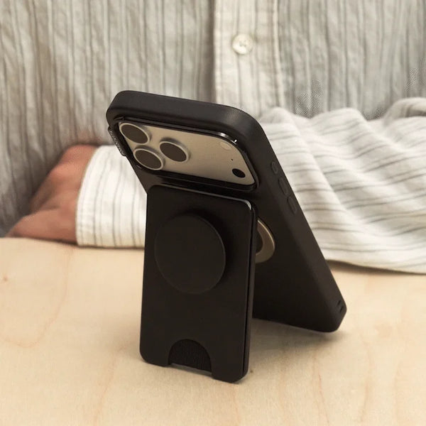 Magsafe Kickout Wallet