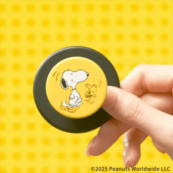 Peanuts Case
